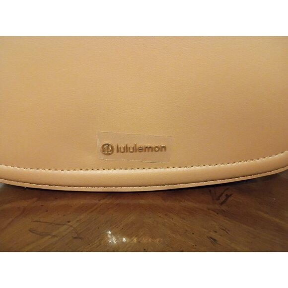 Lululemon CACTUS "LEATHER" MINI BAG CHESTNUT BROWN/GOLD   NWT - Picture 2 of 9
